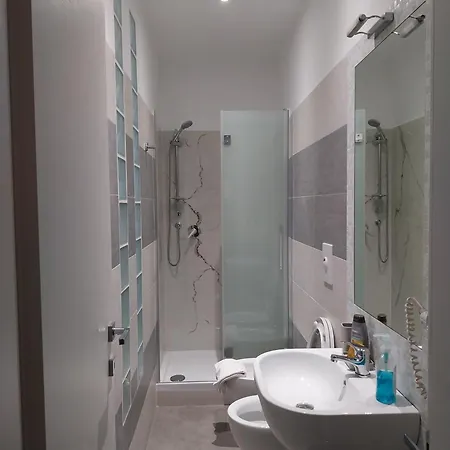 Πανσιόν Holidays In -