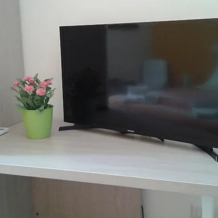 Holidays In - Πανσιόν Ρώμη